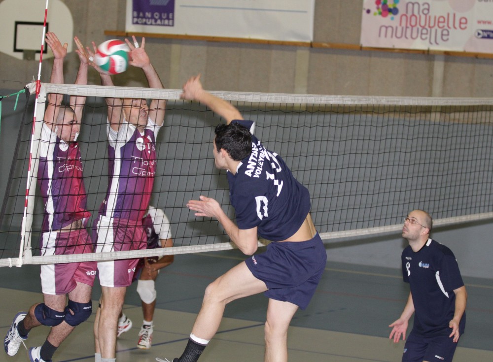gal/saison 2012-2013/mouans-sartoux_-_r1m/IMG_4943.jpg
